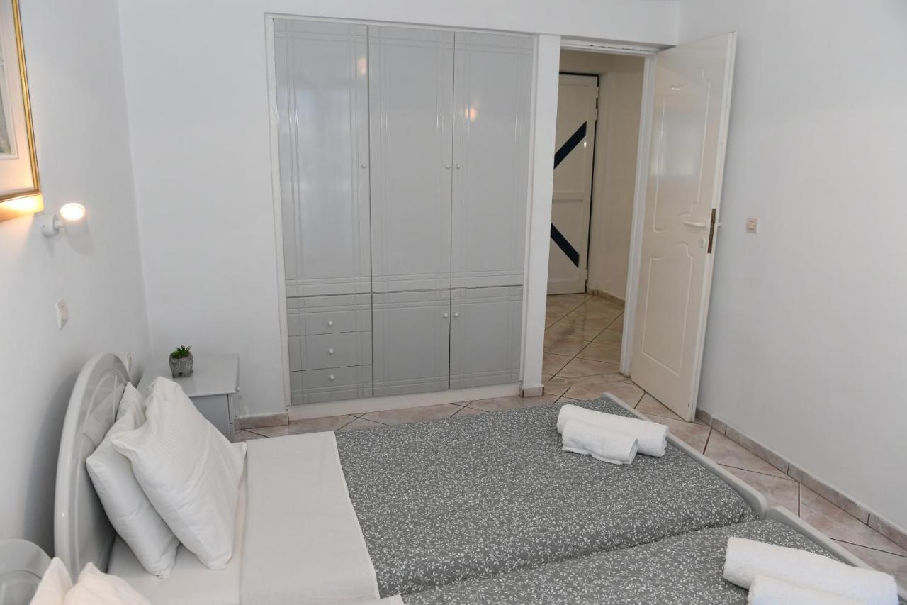 Mimis Apartments เคฟาลอส ภายนอก รูปภาพ